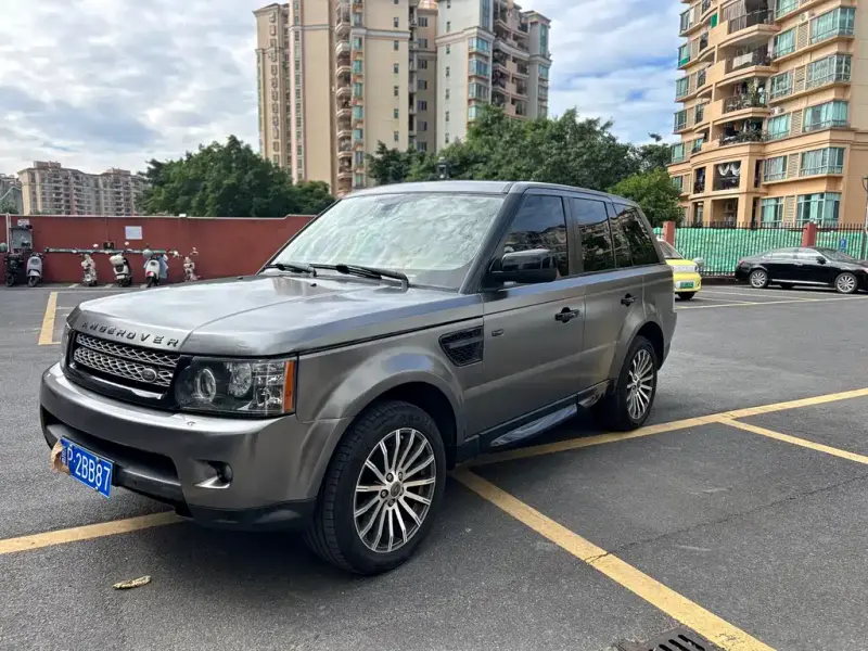 Land Rover Sport