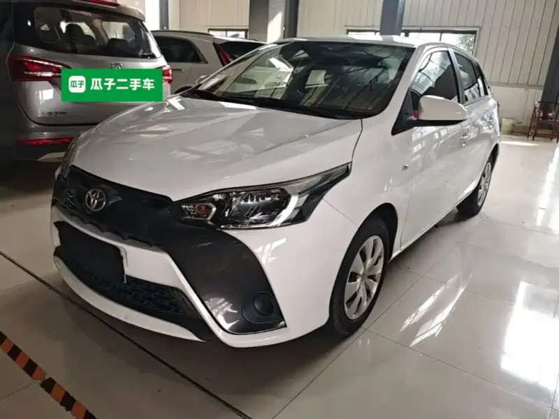 Toyota Yaris L