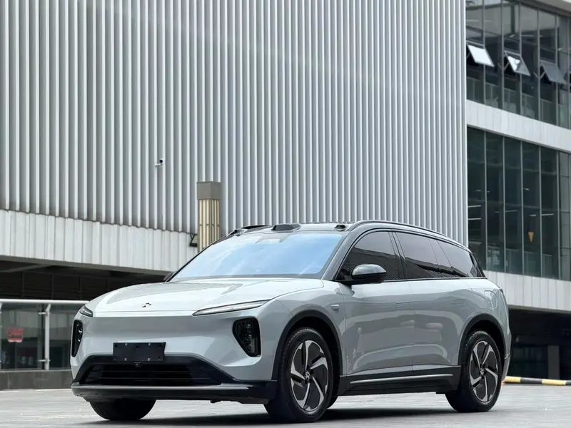 NIO ES6
