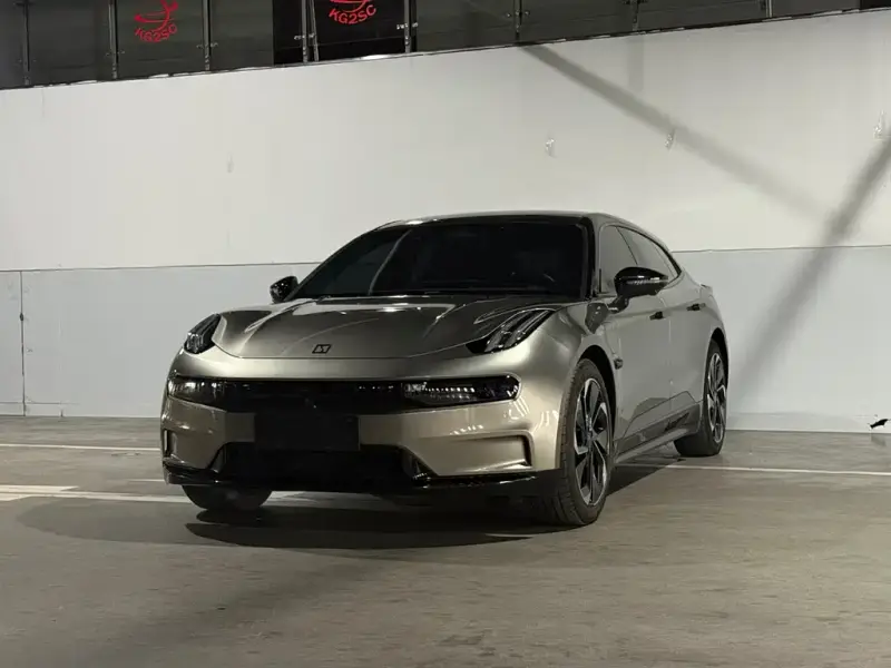 Zeekr 001