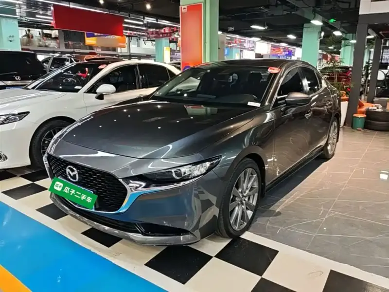 Mazda 3 Axela