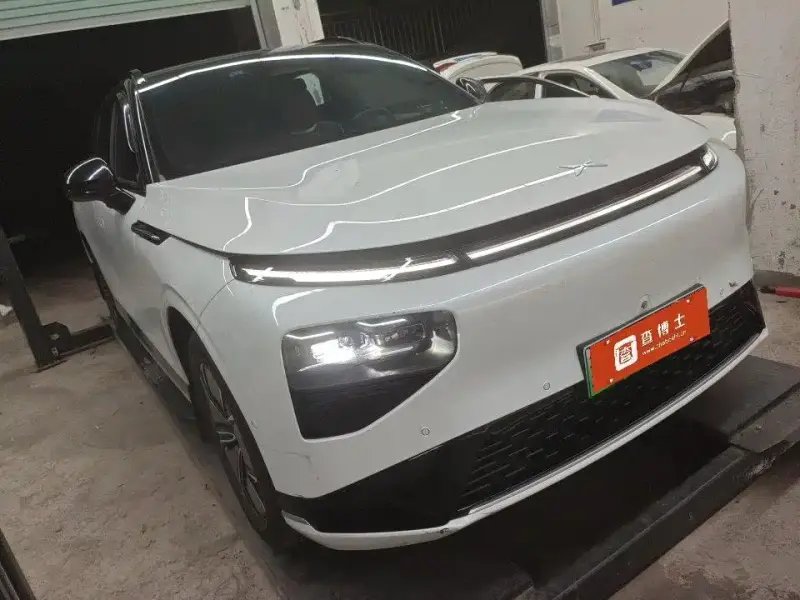 XPeng G9