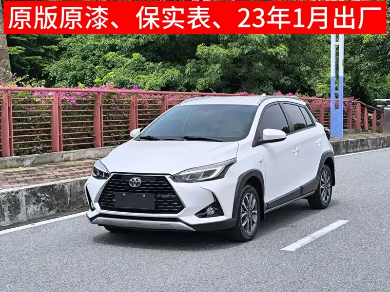 Toyota Yaris L