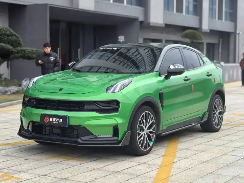 Lynk & Co 05