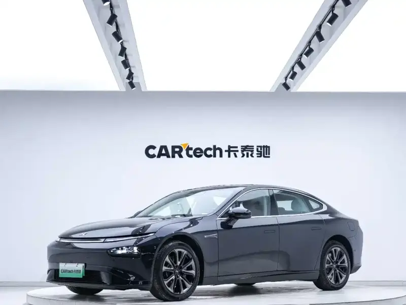 XPeng P7