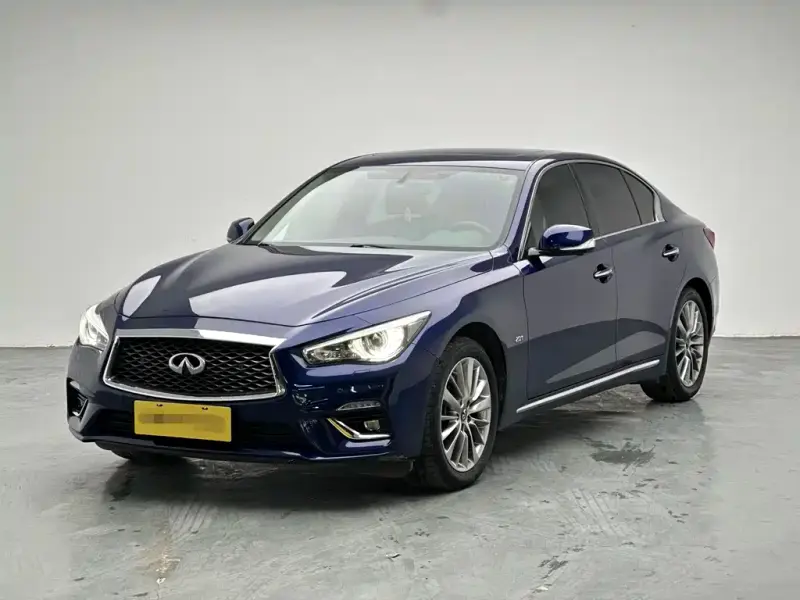 Infiniti Q50L