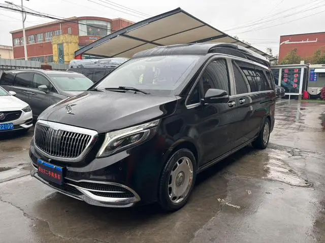 Mercedes-Benz V-Class