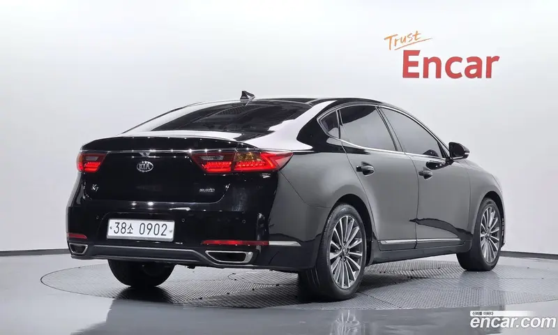 Kia K7