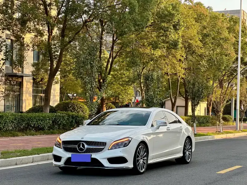 Mercedes-Benz CLS