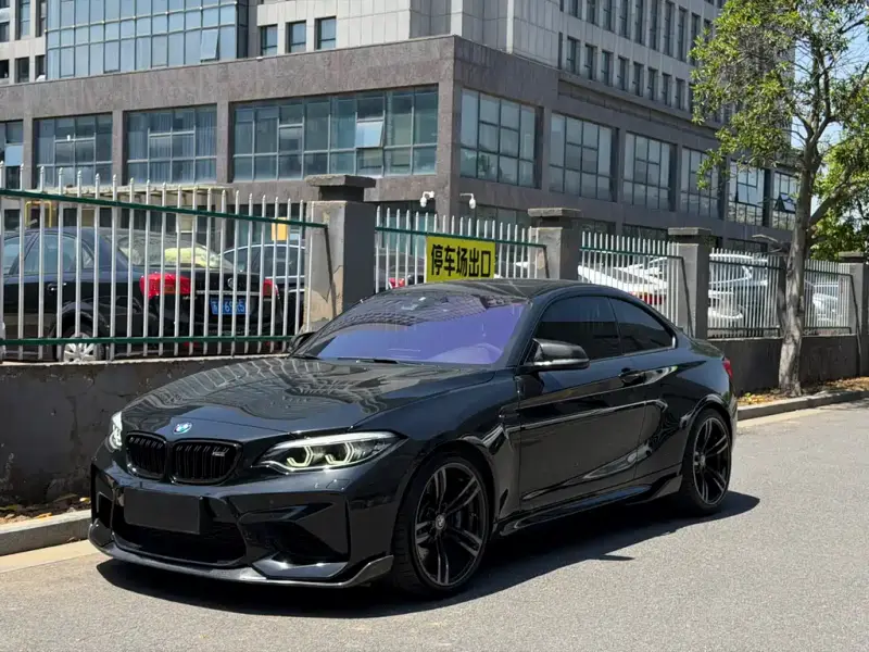 BMW M2