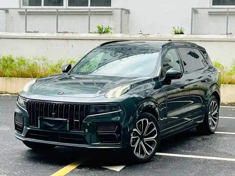 Lynk & Co 09 EM-P