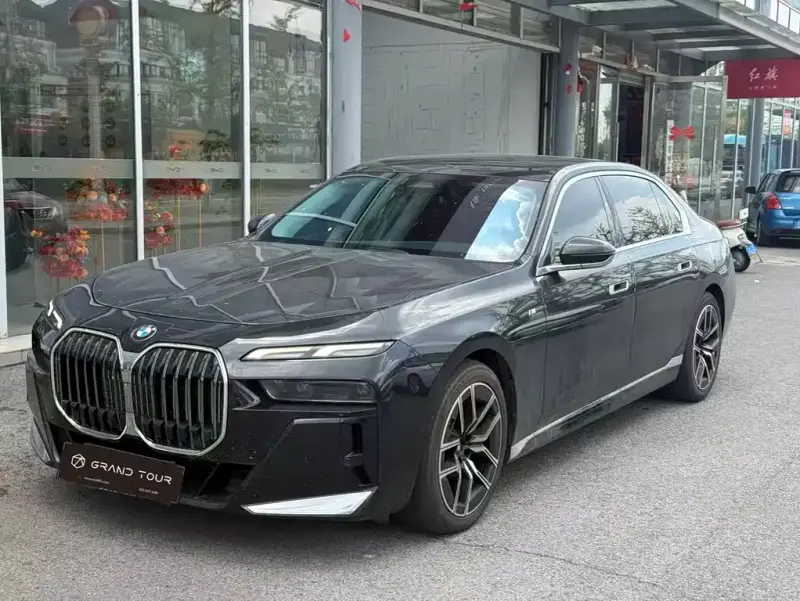 BMW 7-Series