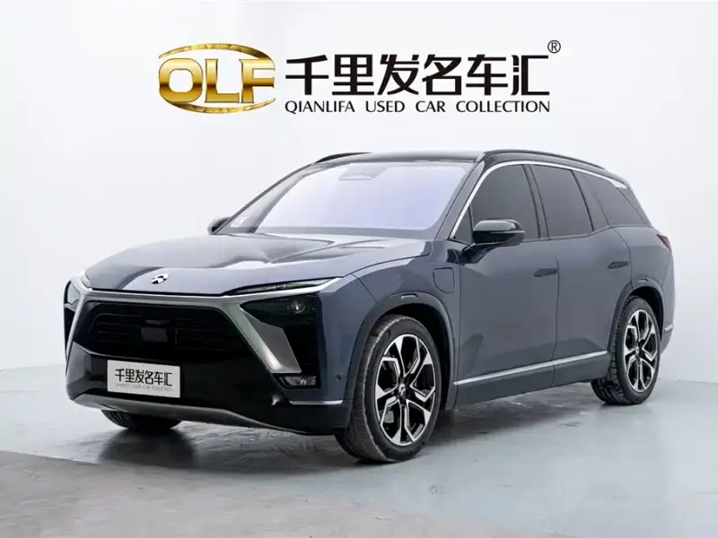 NIO ES8