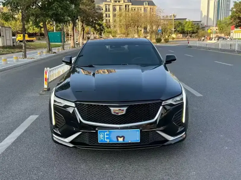 Cadillac CT4