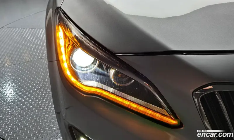 Hyundai Aslan