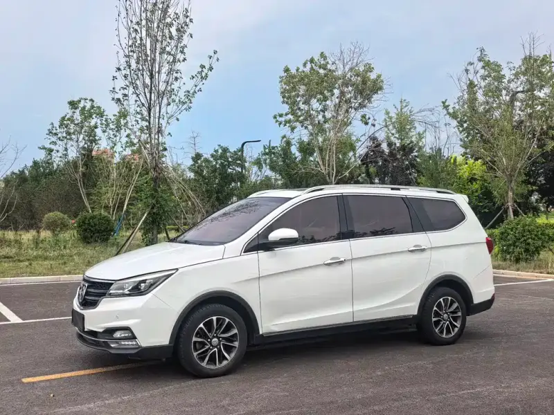 Baojun 730