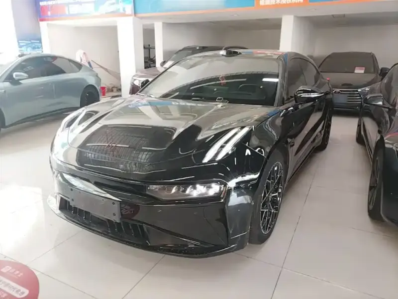 Zeekr 001