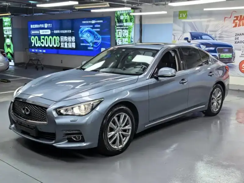 Infiniti Q50L