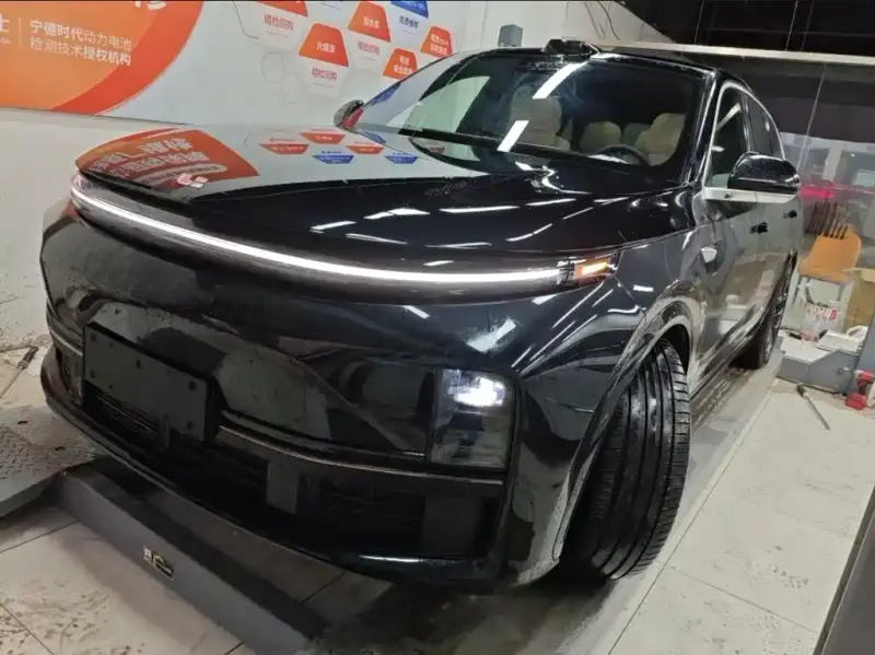 Li Auto L7
