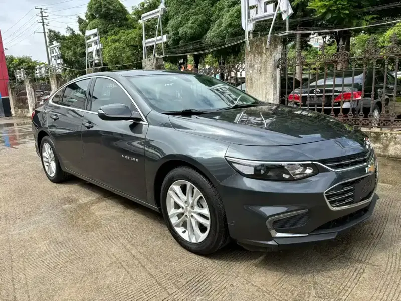 Chevrolet Malibu XL
