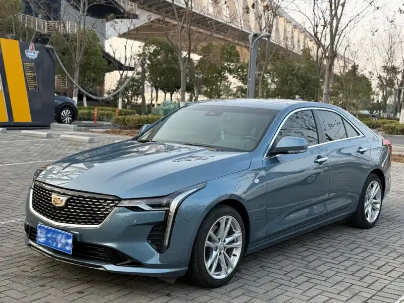 Cadillac CT4