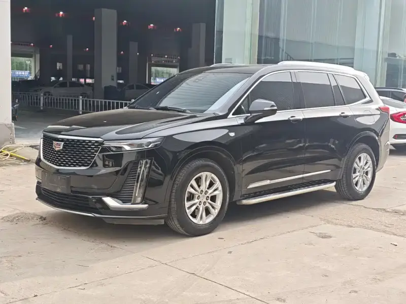 Cadillac XT6