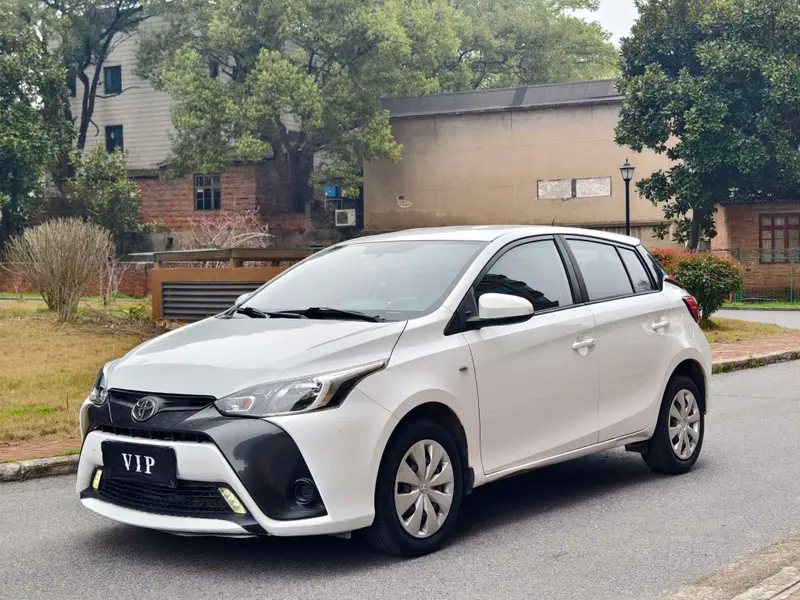 Toyota Yaris L