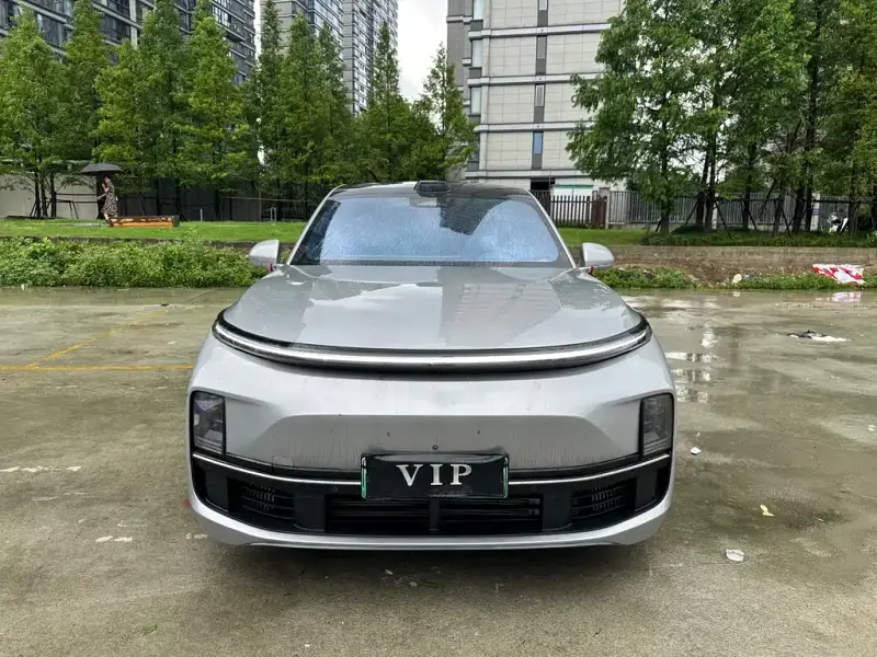 Li Auto L9