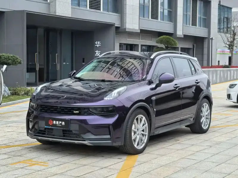 Lynk & Co 01