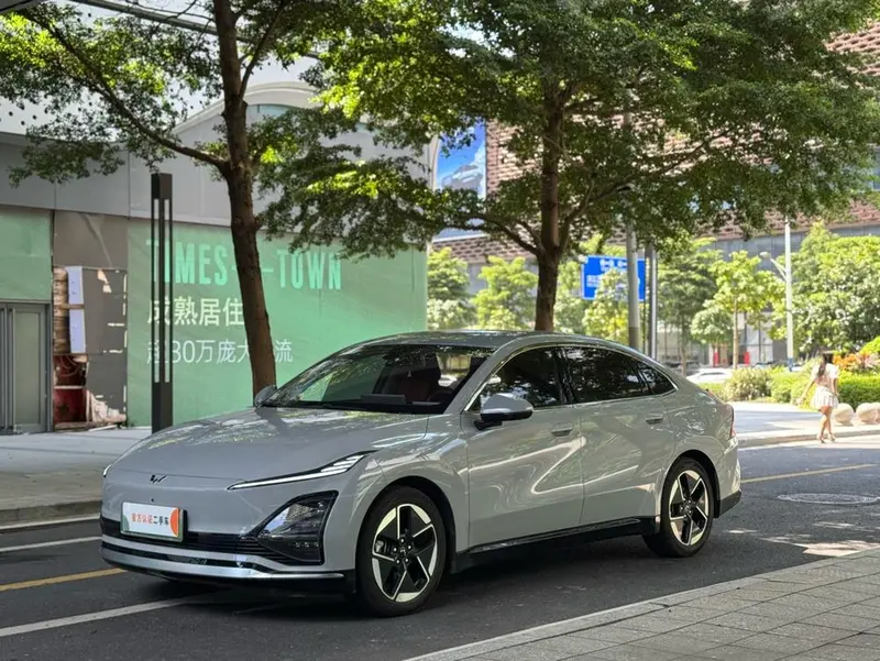 Wuling Starlight EV