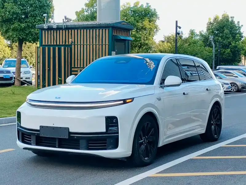 Li Auto L7