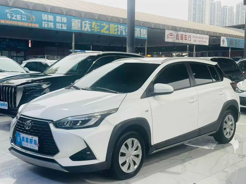 Toyota Yaris L