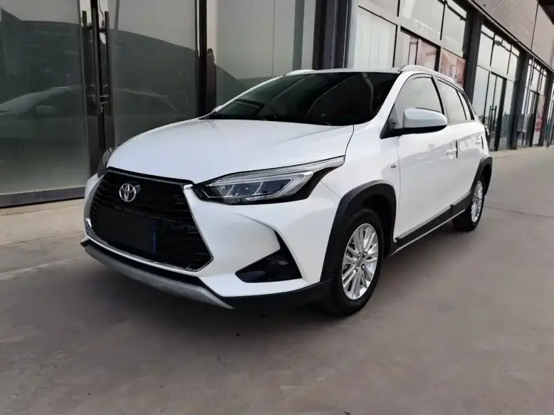 Toyota Yaris L