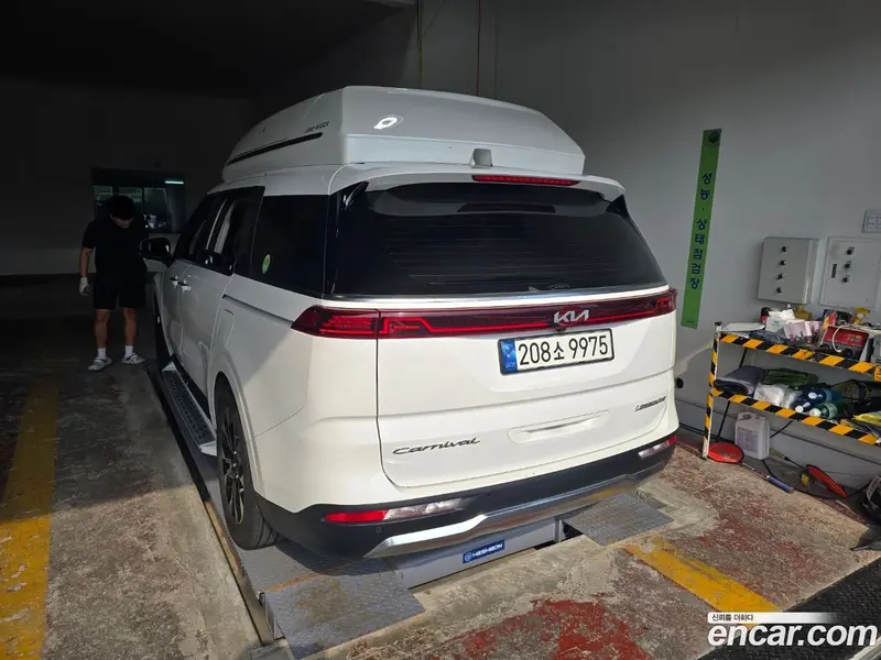 Kia Carnival (Canival)