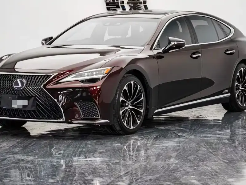 Lexus LS