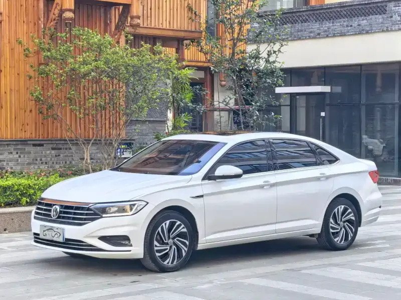Volkswagen Sagitar
