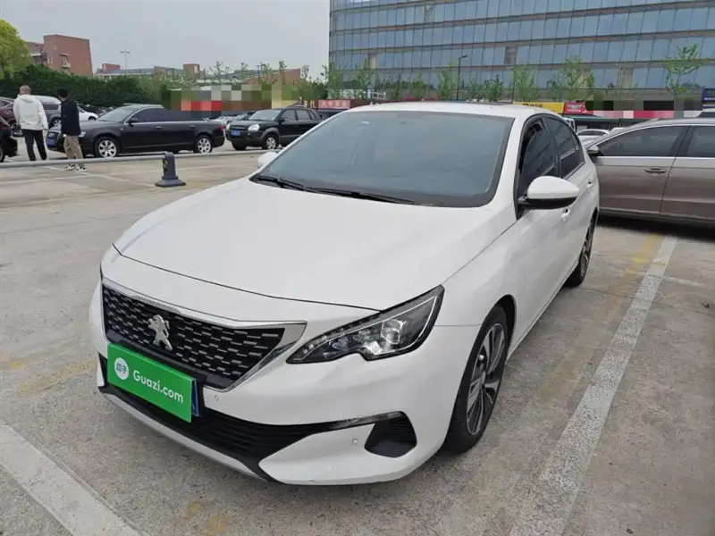 Peugeot 408