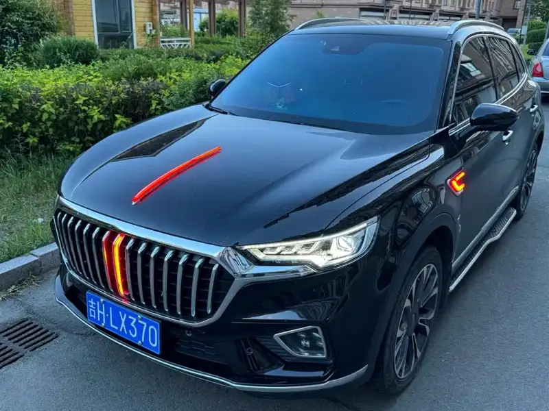 Hongqi HS5