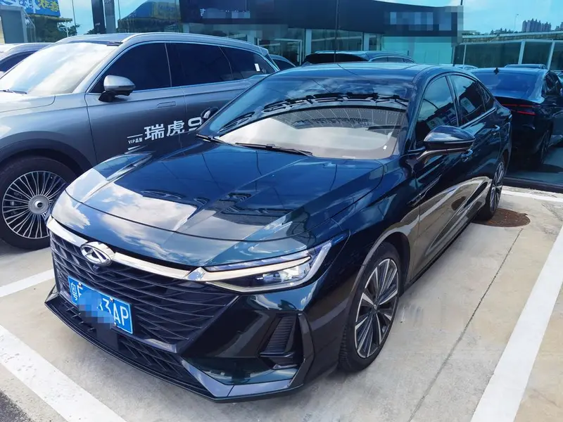 Chery Arrizo 8