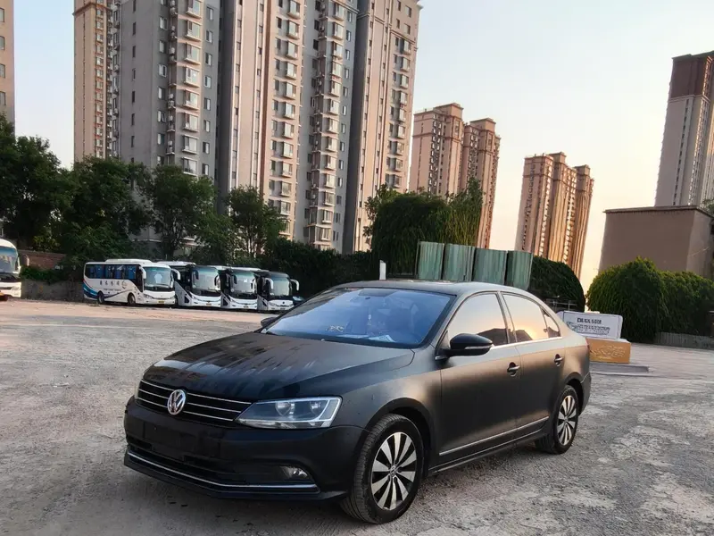 Volkswagen Sagitar