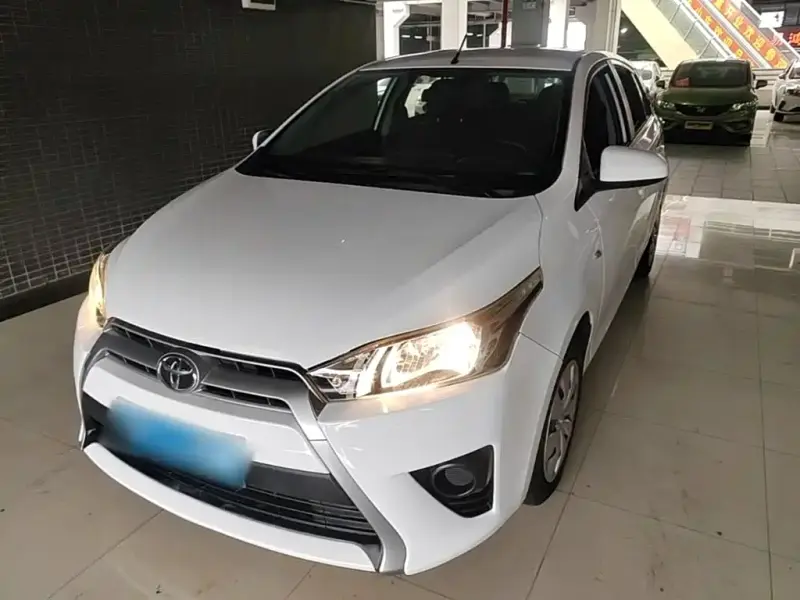 Toyota Yaris L