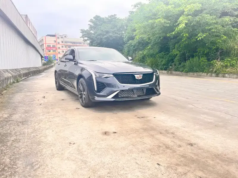 Cadillac CT4