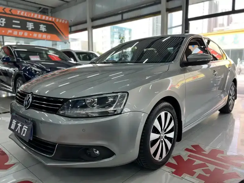 Volkswagen Sagitar
