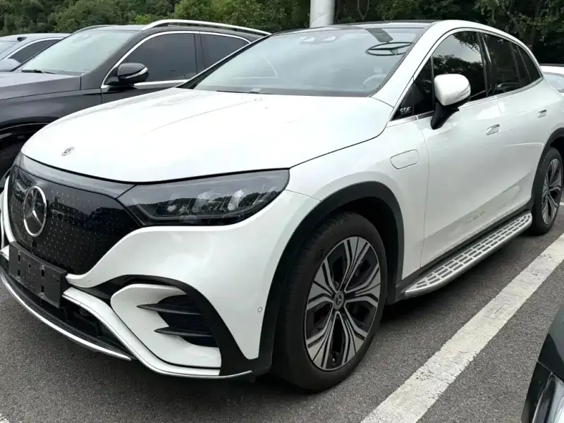 Mercedes-Benz EQE SUV