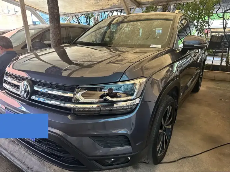 Volkswagen Tharu