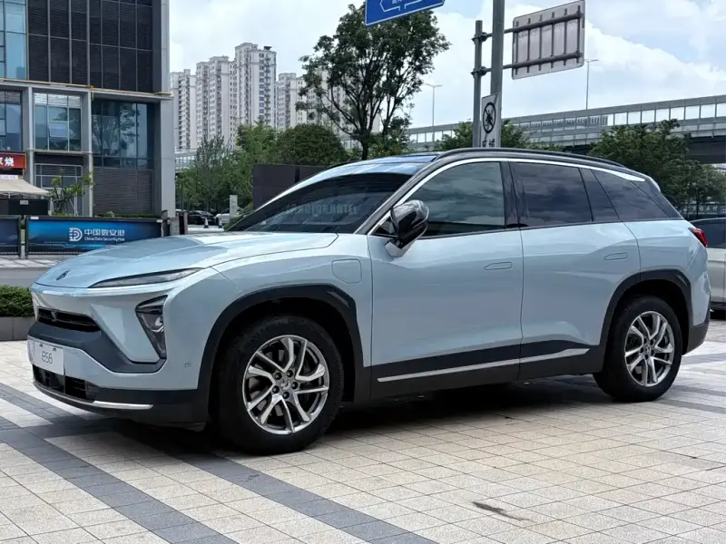NIO ES6
