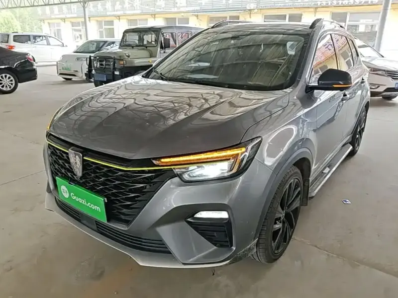 Roewe MG HS (RX5)