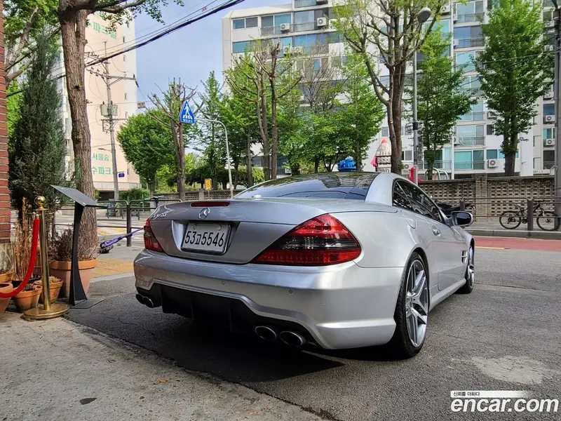 Mercedes-Benz SL-Class