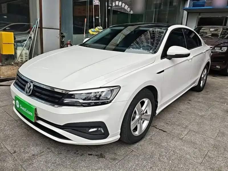 Volkswagen Lamando