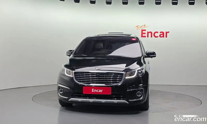 Kia Carnival (Canival)